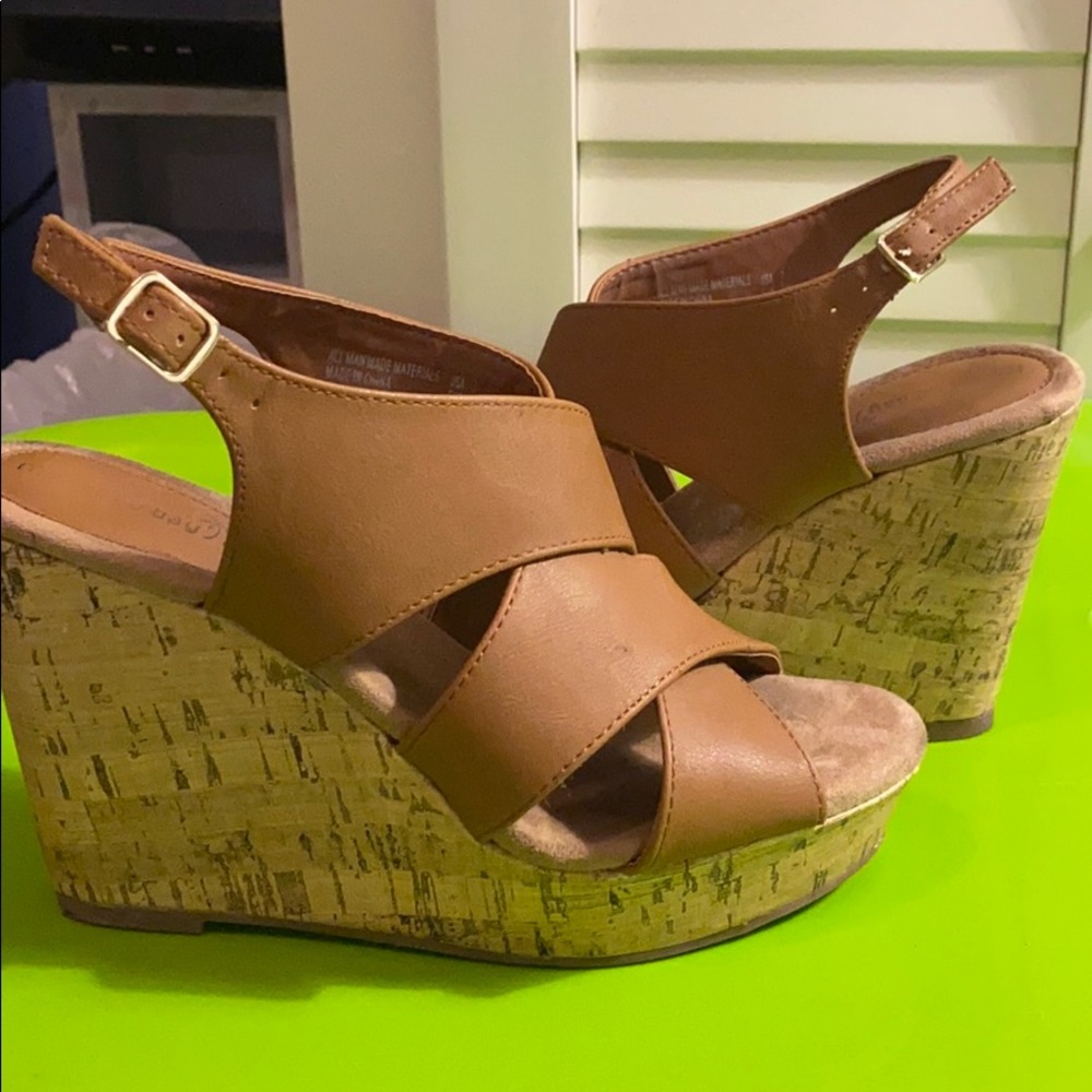 Tan thick strapped wedges